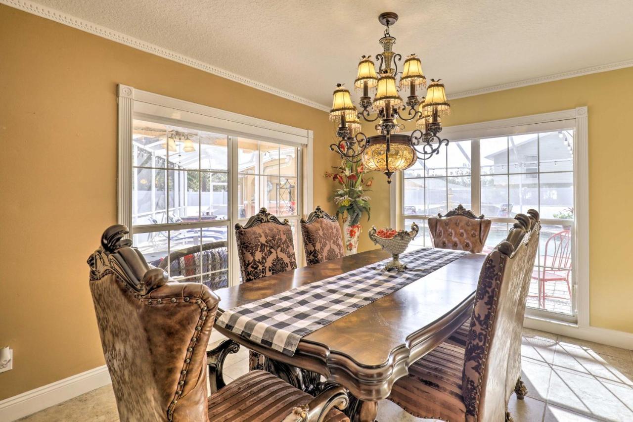 Cozy Home In Heart Of Tampa With Lanai And Pool! エクステリア 写真